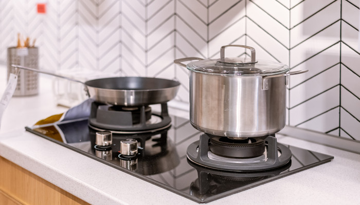 济南线万守着一间爱心厨房新春不打烊只为不让求医家属吃冷饭(图1)